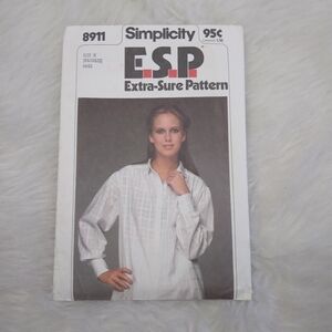SIMPLICITY 8911 Misses Size 8-10-12 E.S.P. The Big Shirt. Button Front Shirt